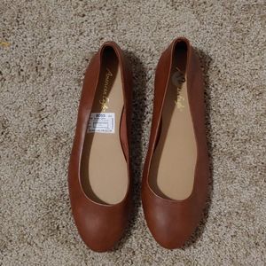 American Eagle Women's Size 12 Brown Flat Shoes